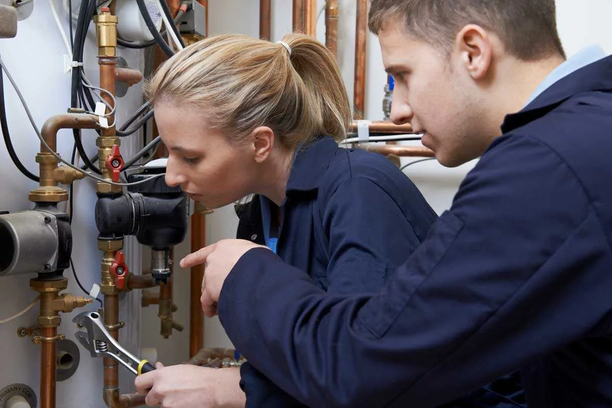 Matching plumbing apprentices to host employers