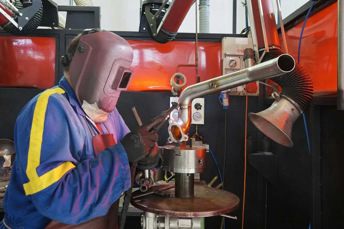 how to become metal fabrication apprentice adelaide - Workshop tech - fitter and turner